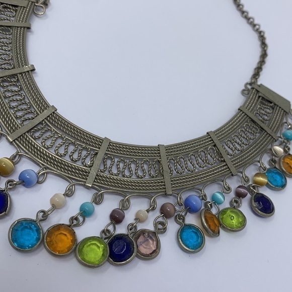 necklace with matt silver metal finish, with colored circles - Picture 2 of 5